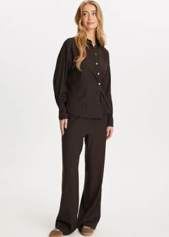 The Sting Blouse met knoopdetail<DAMES Blouses