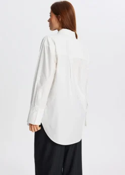 The Sting Blouse met pareldetails<DAMES Blouses