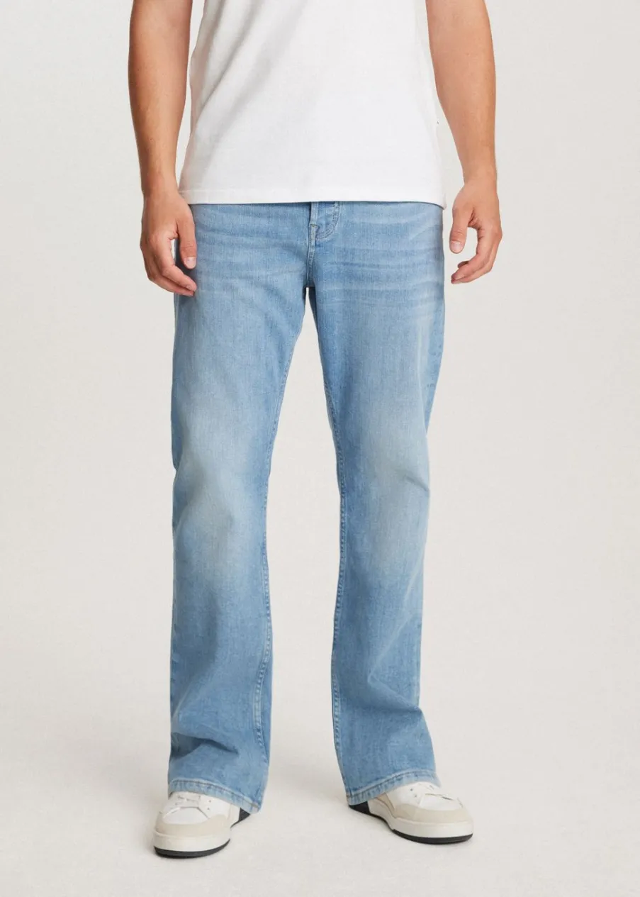 The Sting Stretchy straight leg jeans<Heren Jeans