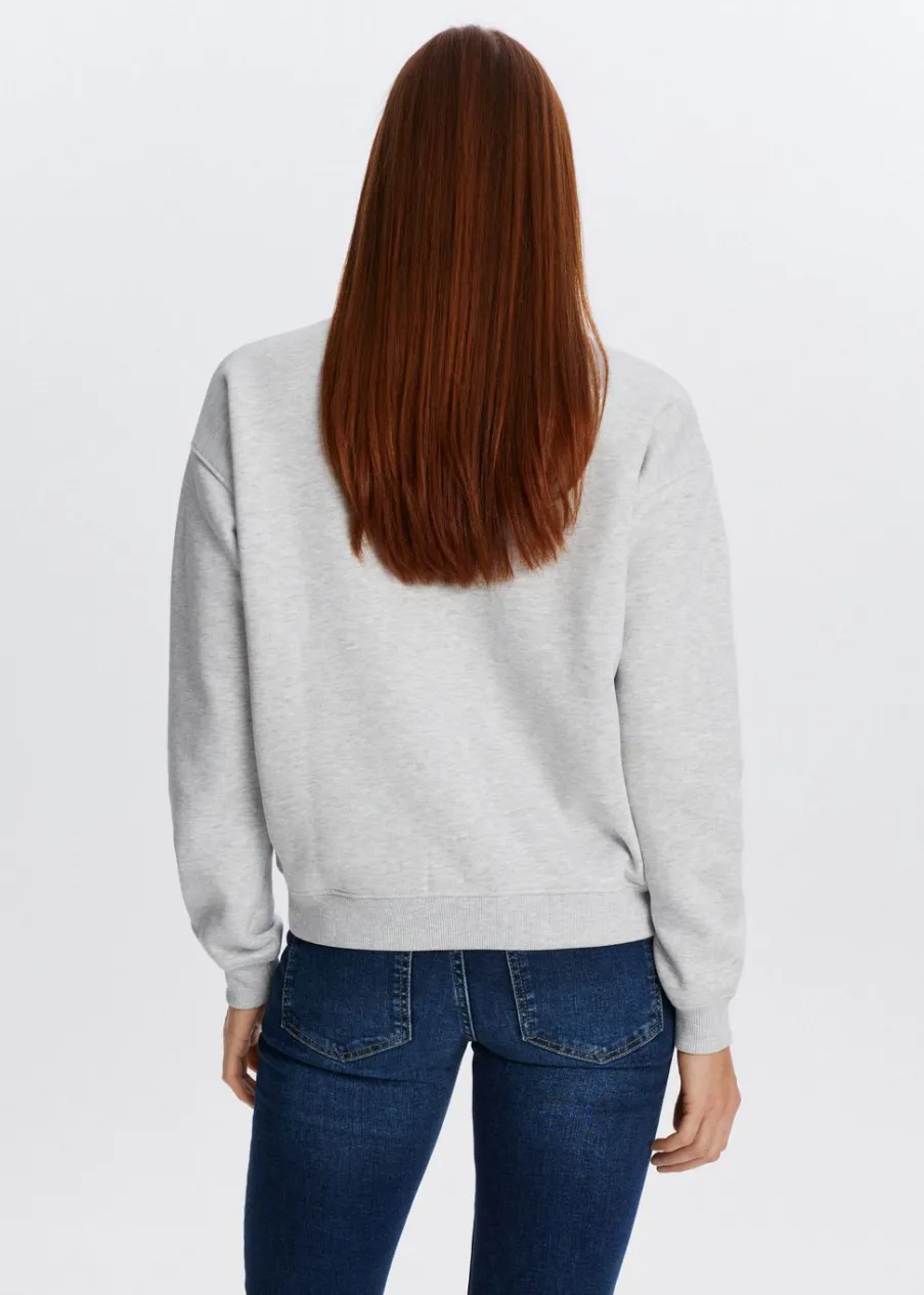 The Sting Sweater met varsity print<DAMES Sweaters En Hoodies