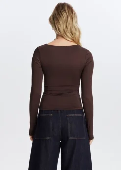 The Sting Top met knoopdetail<DAMES Tops